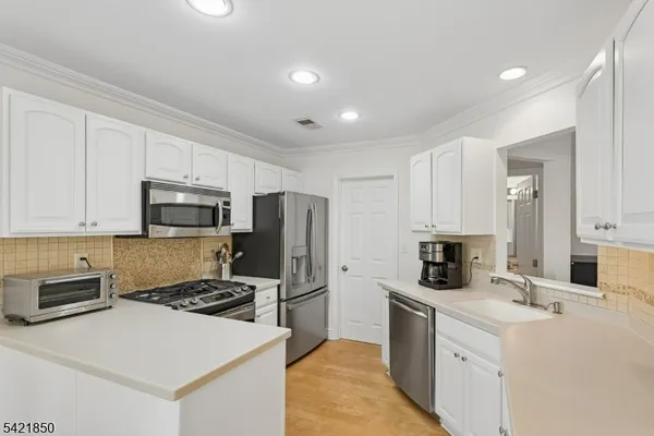 $550,000 | 389 Digaetano Terrace, West Orange, NJ 07052