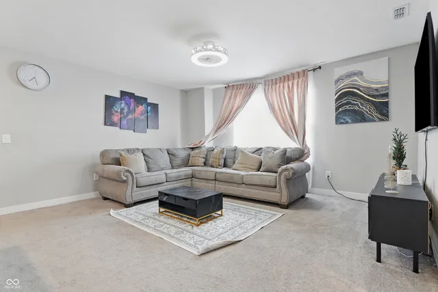 $2,500 | 3999 Kensington Drive, Danville, IN 46122