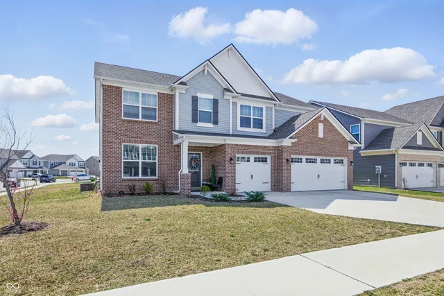 $2,500 | 3999 Kensington Drive, Danville, IN 46122