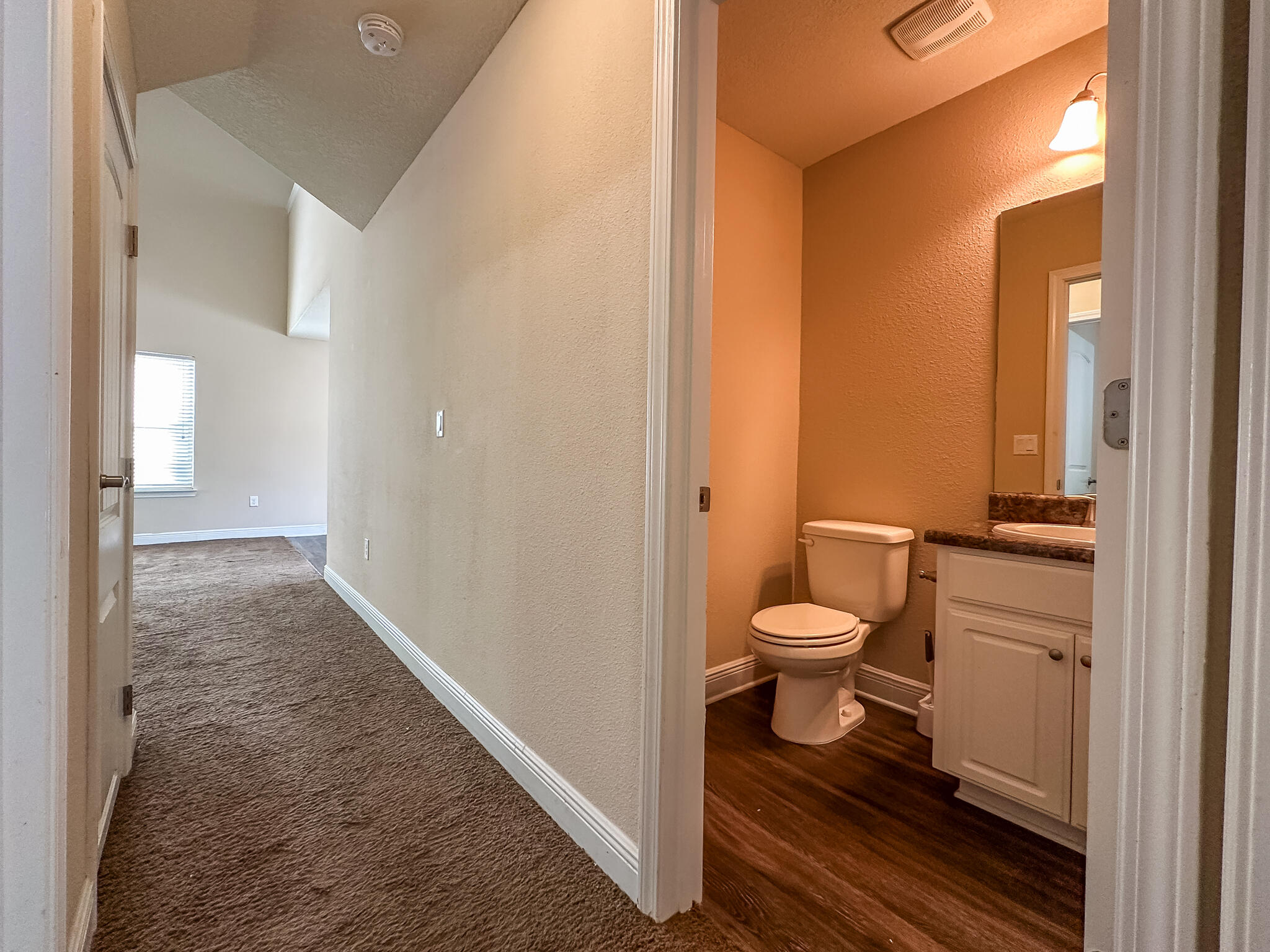 209 Silverton Loop Crestview, FL 32536 - Photo 8 of 24 209SilvertonLoop-08