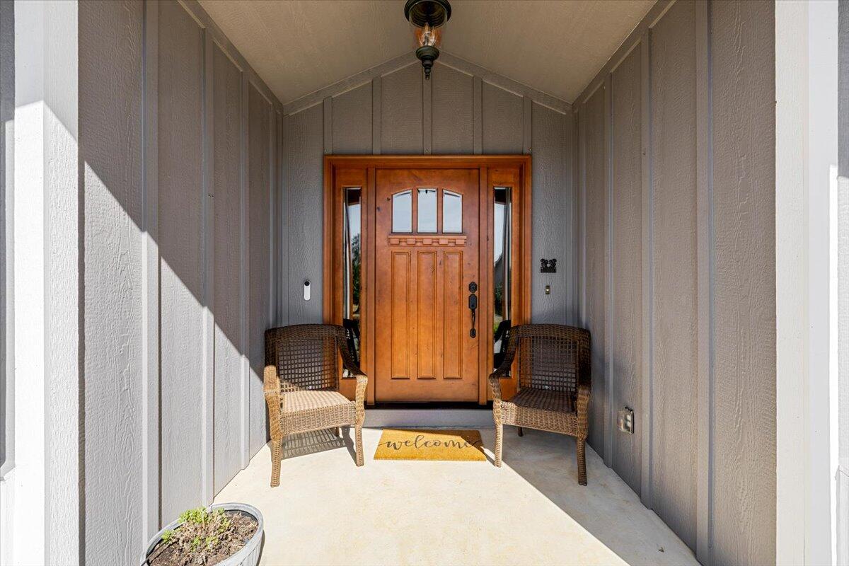 353 Cedar Ridge Drive Cave Junction, OR 97523 - Photo 7 of 45 07-CI_9661