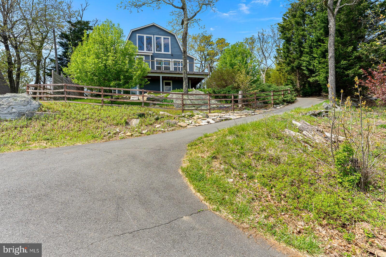 2602 Lookout Road Haymarket, VA 20169 - Photo 2 of 50 Paved driveway to Mountaintop Retreat!