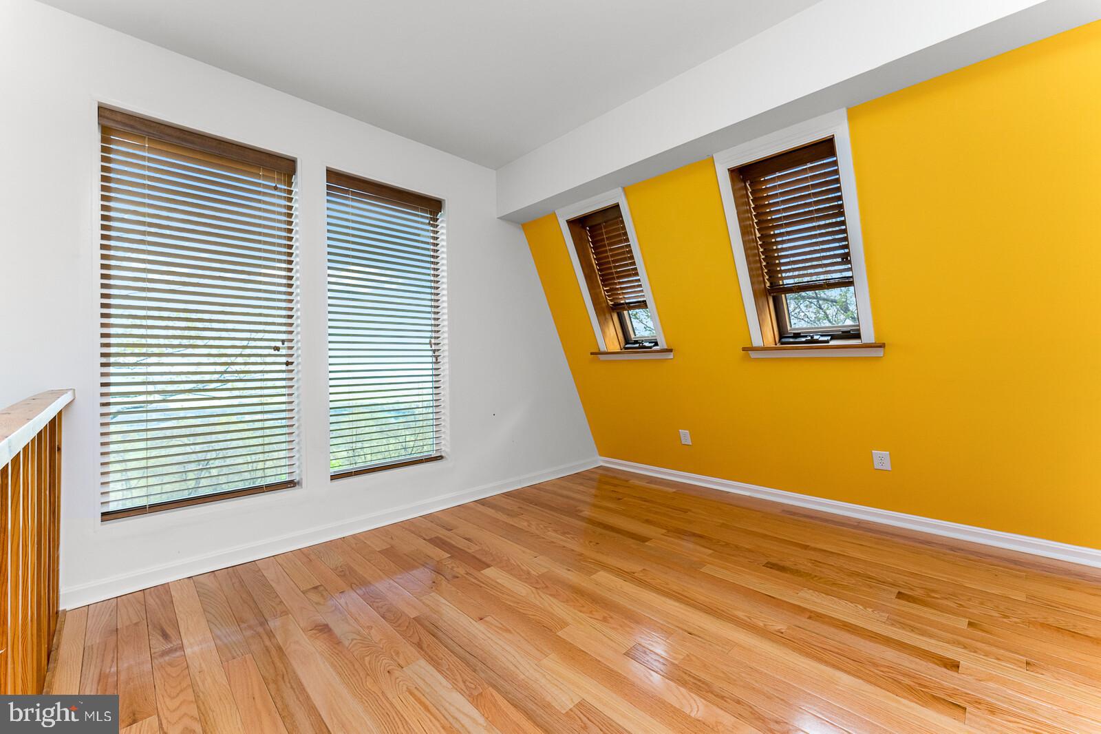 2602 Lookout Road Haymarket, VA 20169 - Photo 22 of 50 Loft area - great office!
