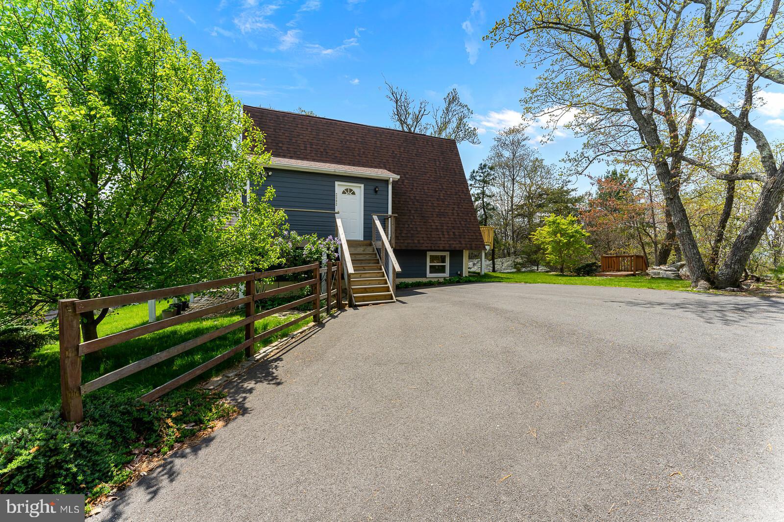 2602 Lookout Road Haymarket, VA 20169 - Photo 7 of 50 Paved Parking area!
