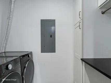 $725,000 | 657 West Fulton Street, Unit 708, Chicago, IL 60661