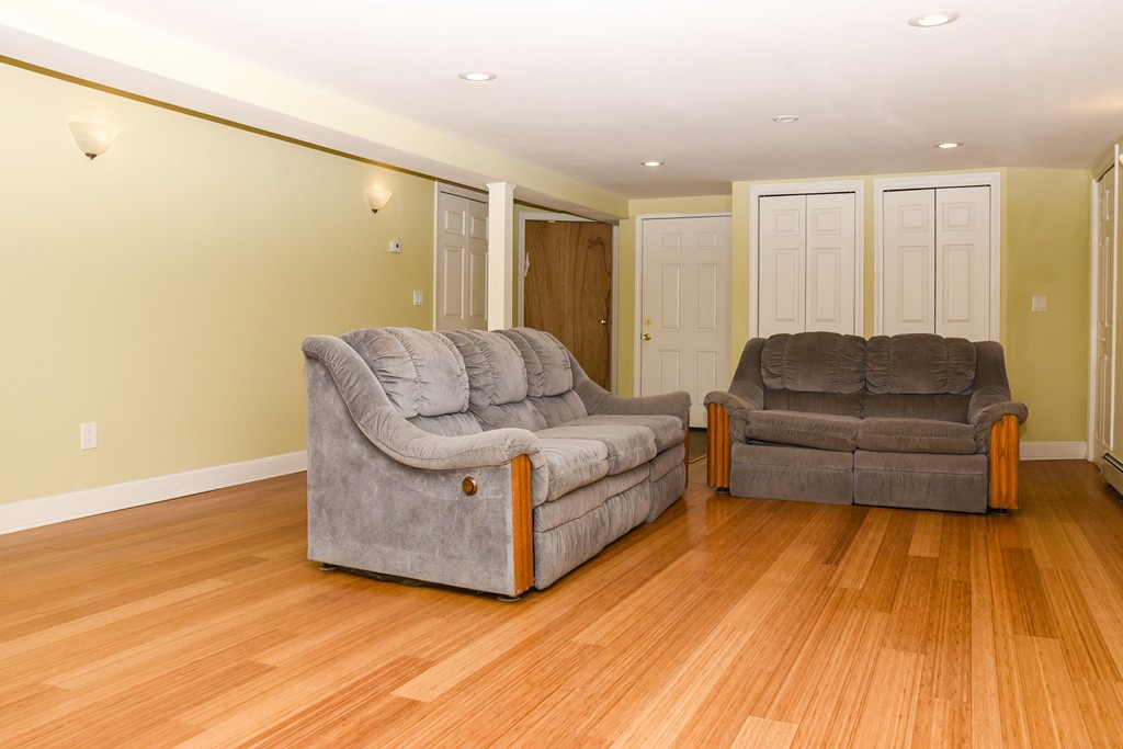 29 Lyndon Road Sharon, MA 02067 - Photo 10 of 14 Gallery Image 10