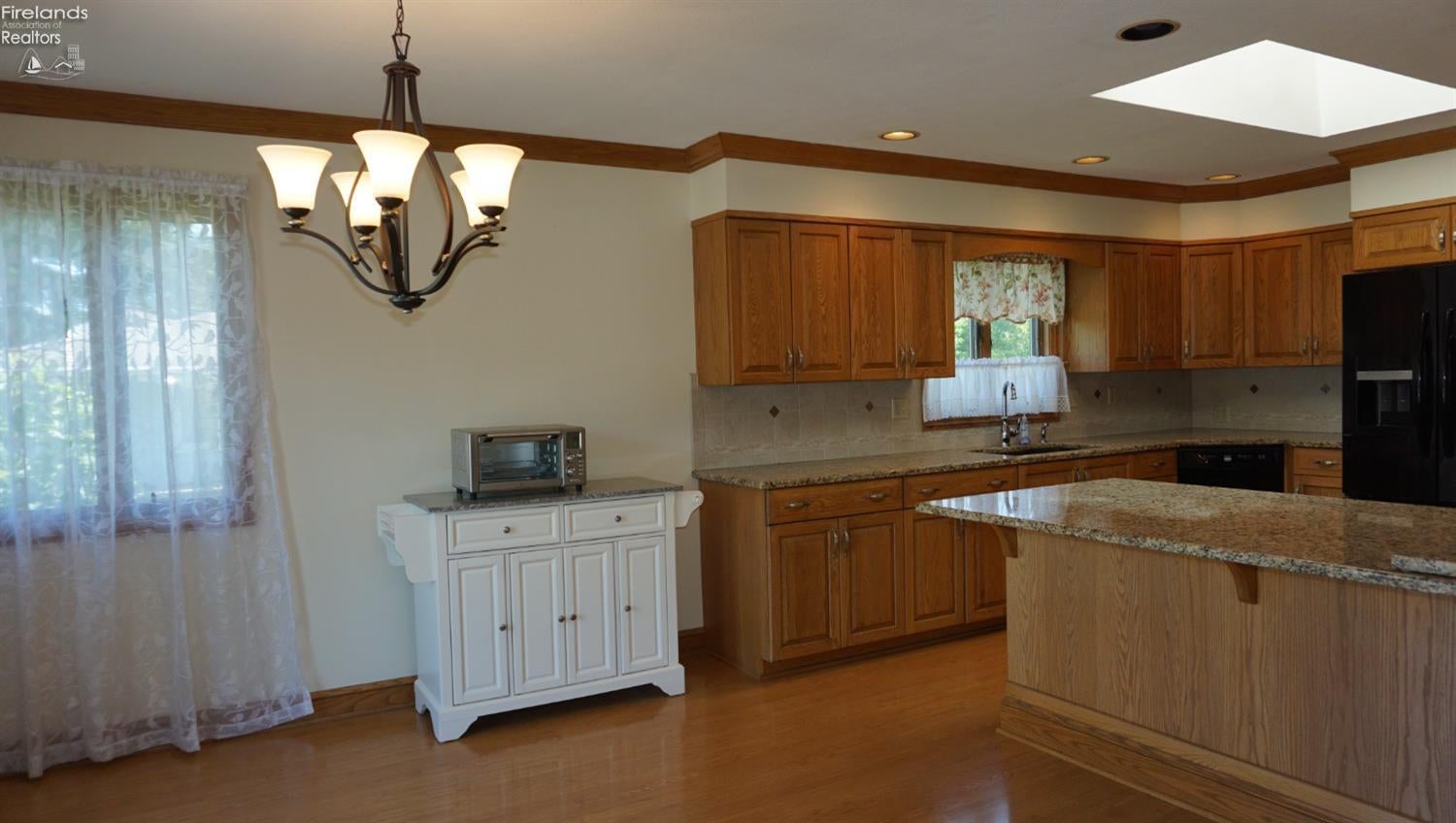 1211 Riverside Drive Huron, OH 44839 - Photo 8 of 51 Gallery Image 8