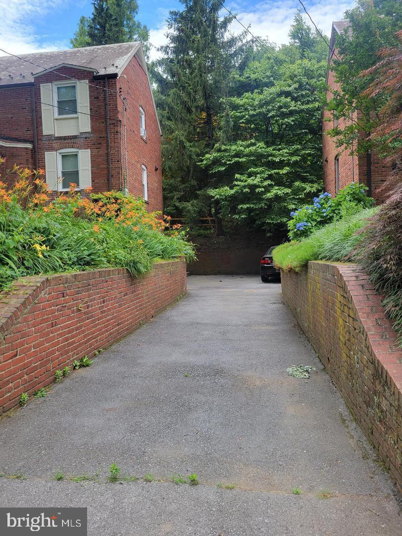 8404 Cedar Street Silver Spring, MD 20910 - Photo 2 of 18 Shared Driveway