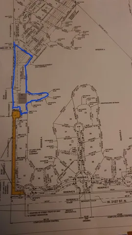 $395,000 | 546 1/2 North Doris Street, Wichita, KS 67212