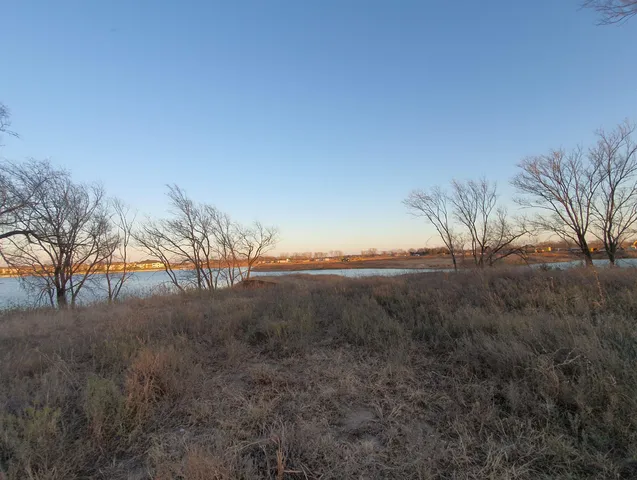 $395,000 | 546 1/2 North Doris Street, Wichita, KS 67212