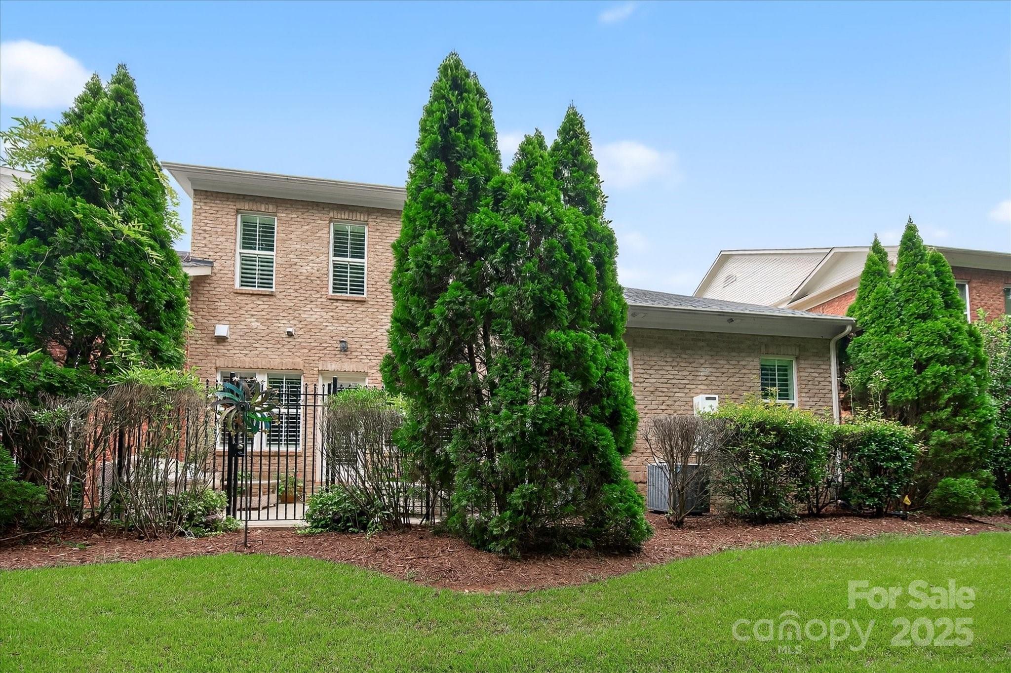 9614 Wheatfield Road Charlotte, NC 28277 - Photo 5 of 47 a view of a yard in front of house