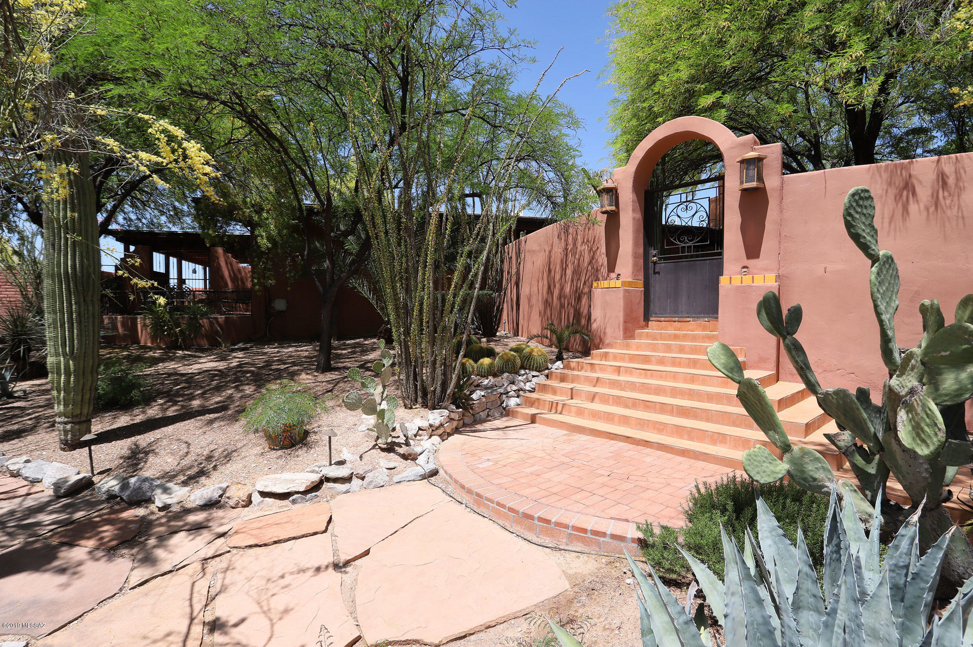 4737 La Rueda Tucson, AZ 85718 - Photo 4 of 50