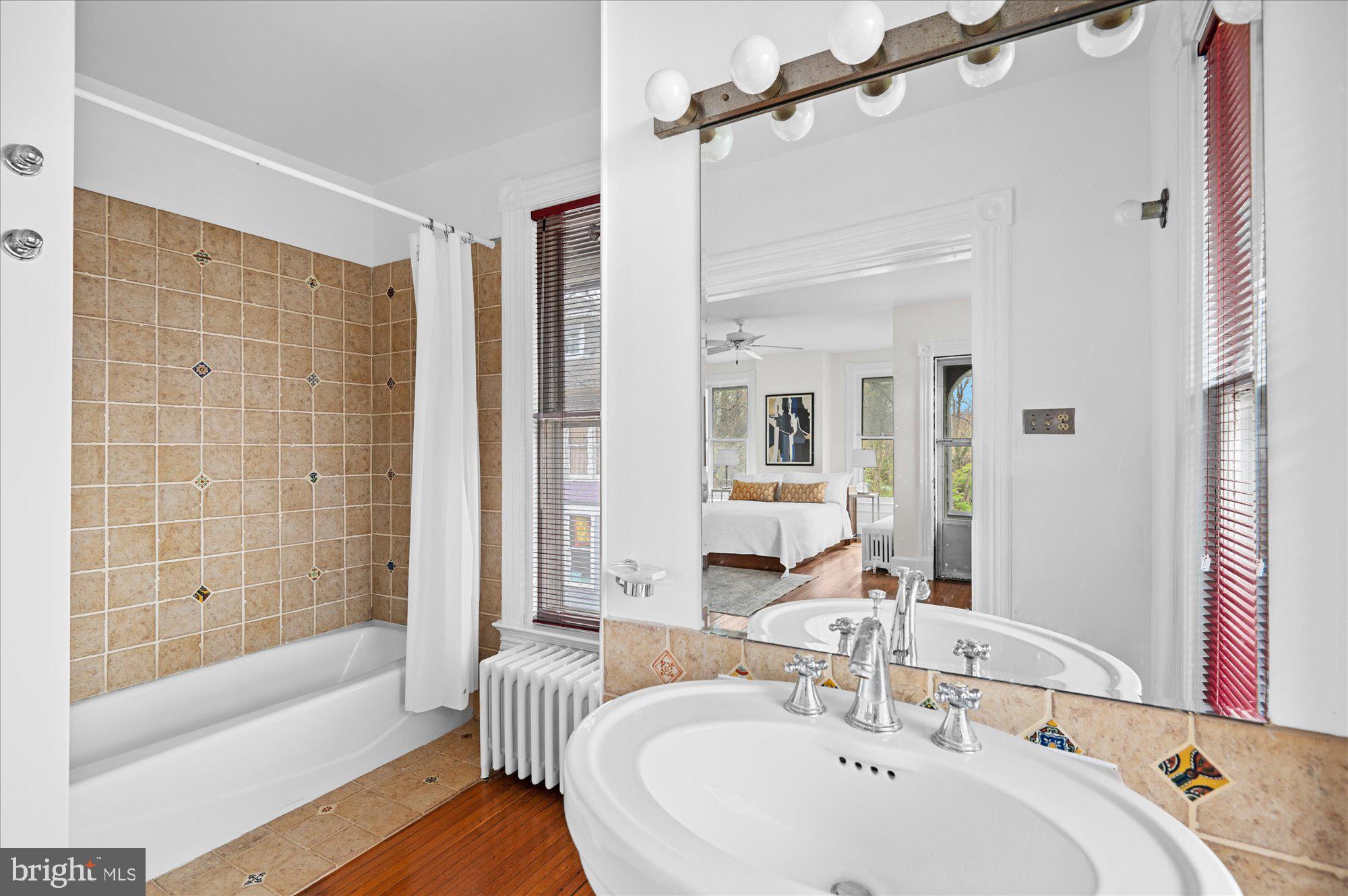 7210 Blair Road Northwest Washington, DC 20012 - Photo 16 of 36 Primary Bath