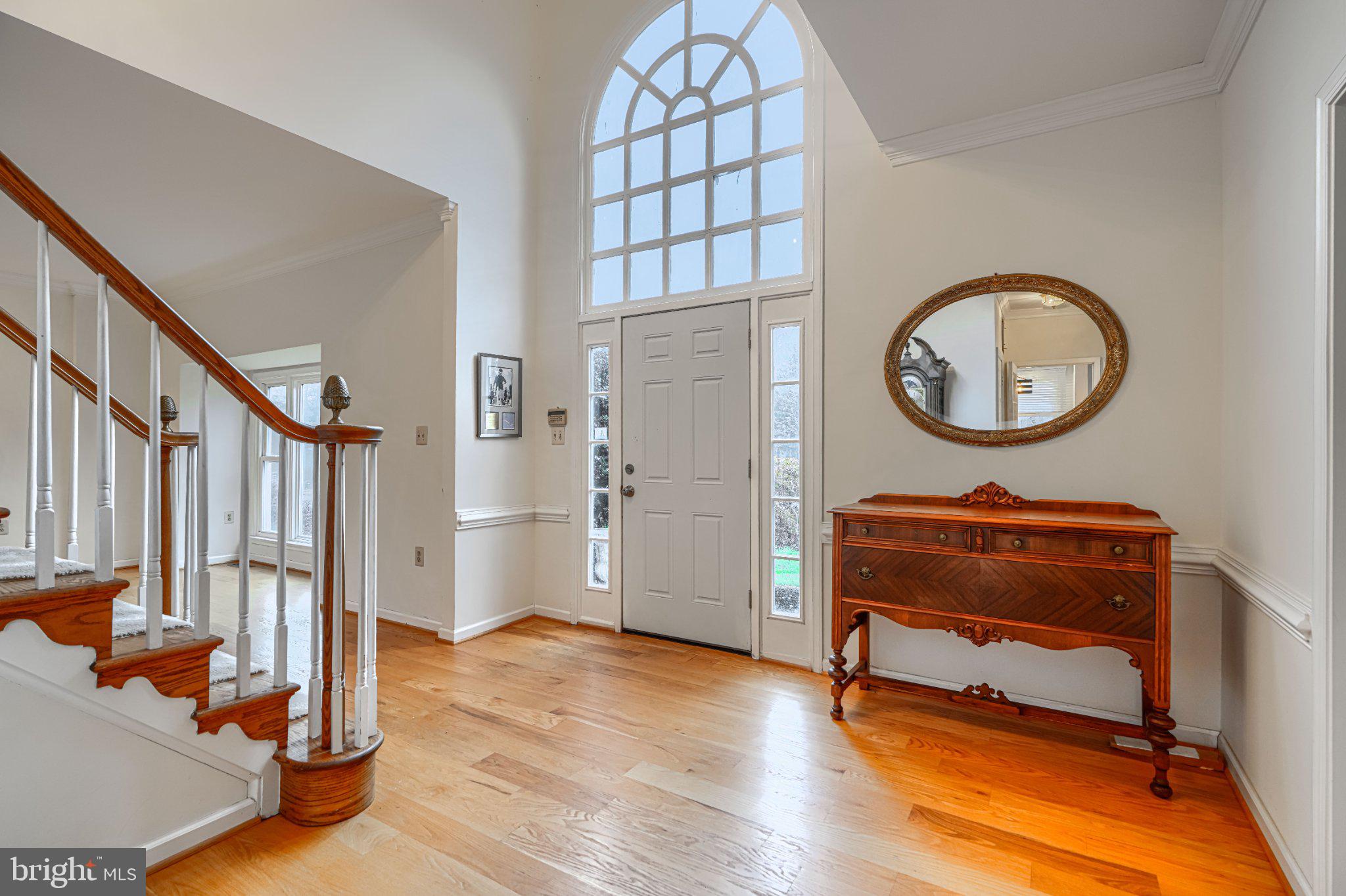 22909 Davis Mill Road Germantown, MD 20876 - Photo 3 of 54 Foyer