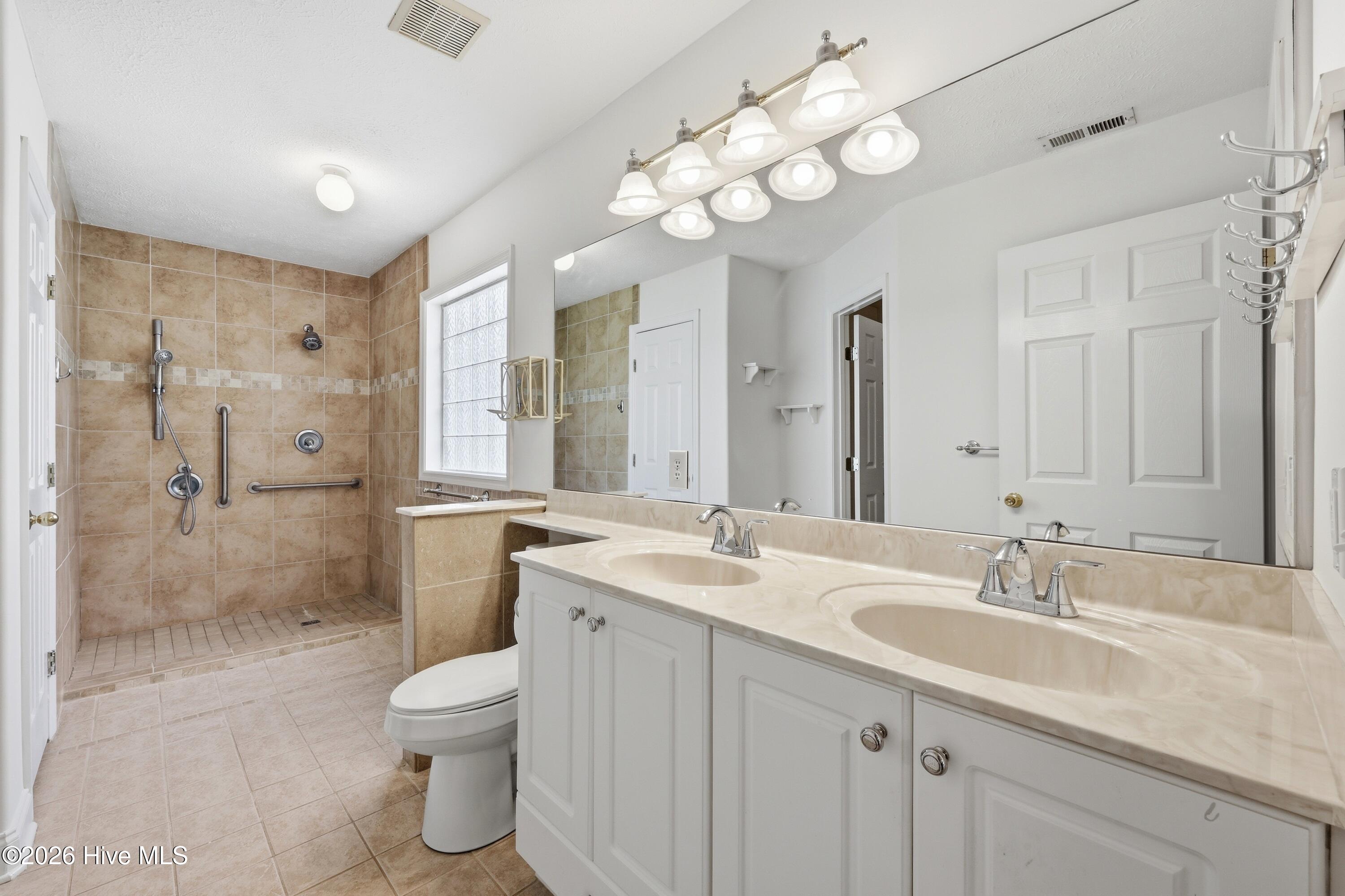 320 Neuchatel Road New Bern, NC 28562 - Photo 23 of 50 22-print-0C0A6407