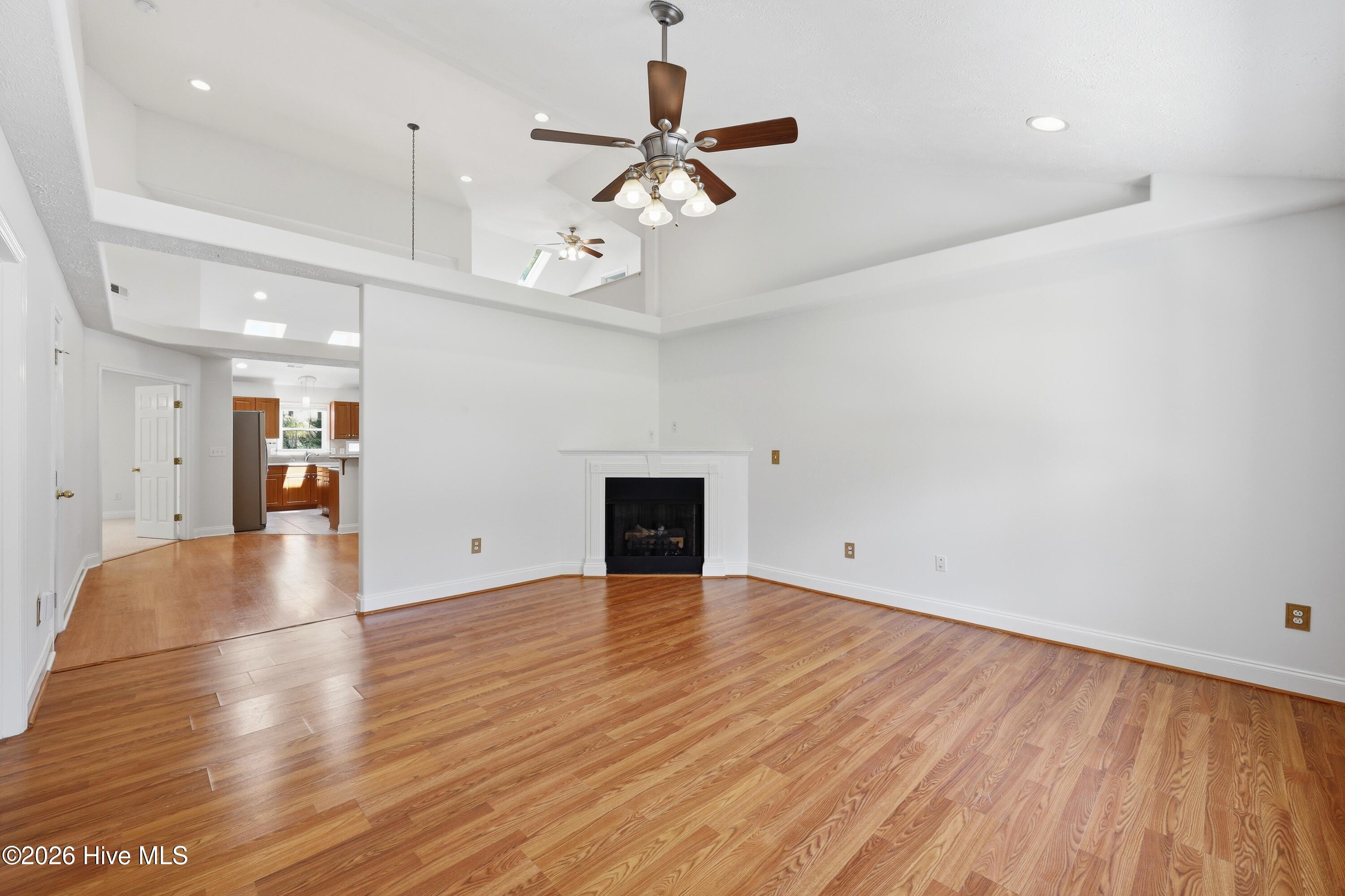 320 Neuchatel Road New Bern, NC 28562 - Photo 8 of 50 9-print-0C0A6367