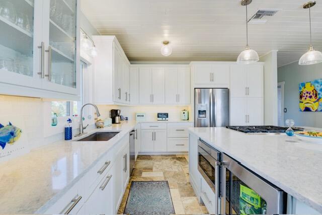 4670 Dorn Road Summerland Key, FL 33042 - Photo 11 of 42 Kitchen sink