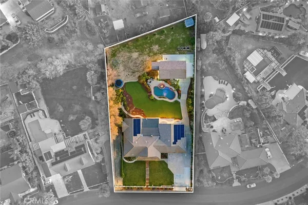 $2,100,000 | 40320 Paseo Del Cielo, Temecula, CA 92591