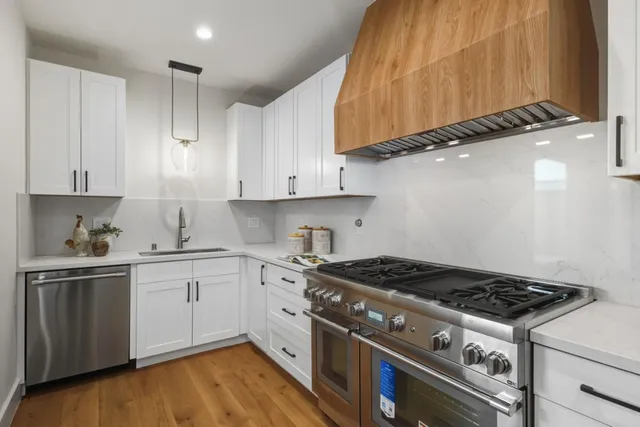 $2,549,000 | 1116 Glenwood Drive, Millbrae, CA 94030