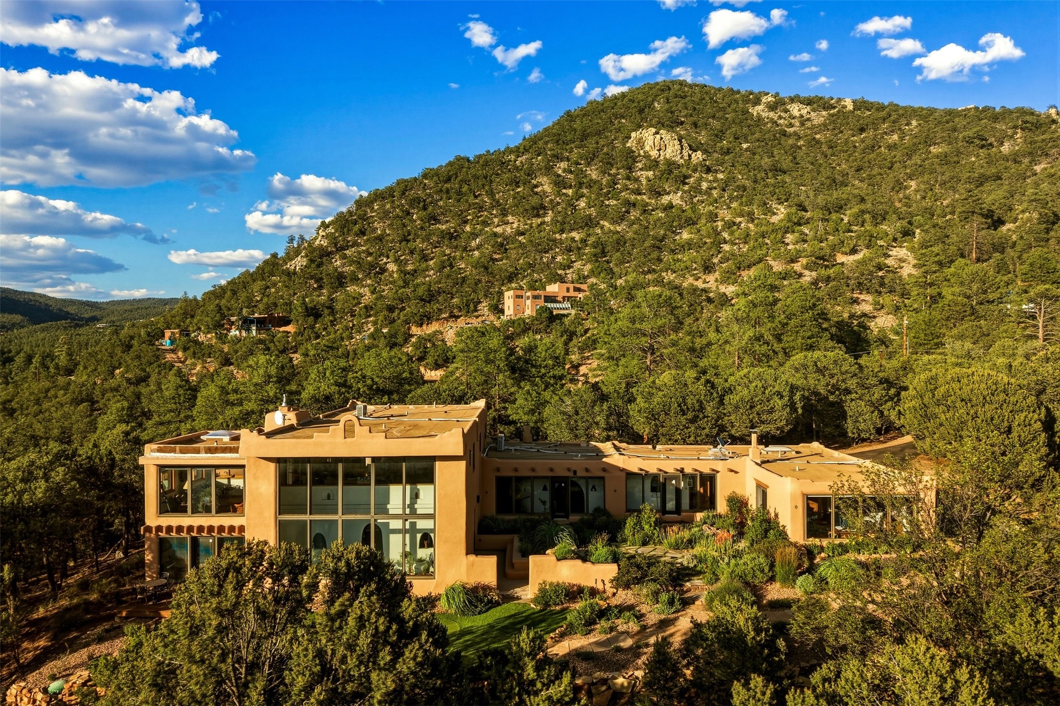 32 Overlook Road Santa Fe, NM 87505 - Photo 2 of 89
