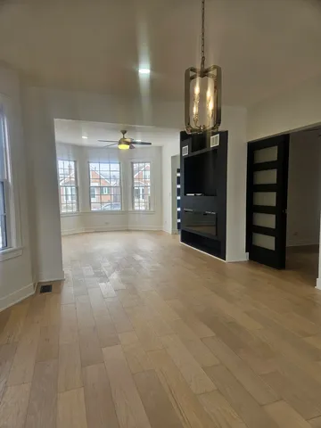 $719,999 | 5402 North Mobile Avenue, Chicago, IL 60630