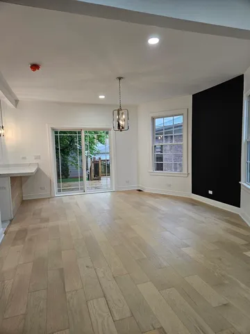 $719,999 | 5402 North Mobile Avenue, Chicago, IL 60630