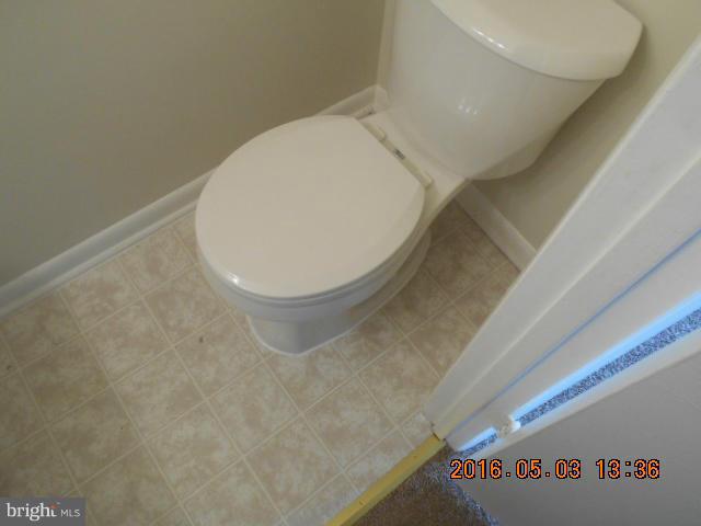 7111 Ruthgreen Road Baltimore, MD 21244 - Photo 8 of 14 Bath