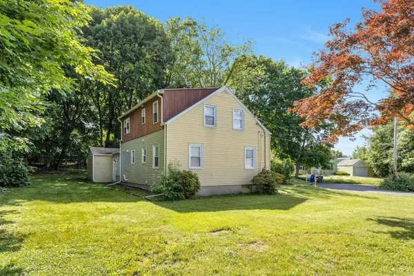 $4,000 | 124 Minturn Place, Bridgeport, CT 06606