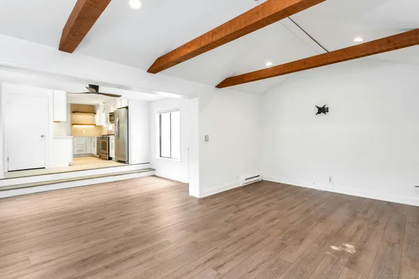 $4,000 | 124 Minturn Place, Bridgeport, CT 06606