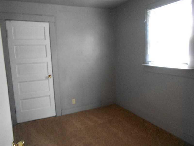 319 West Clark Street Springfield, OH 45506 - Photo 11 of 14