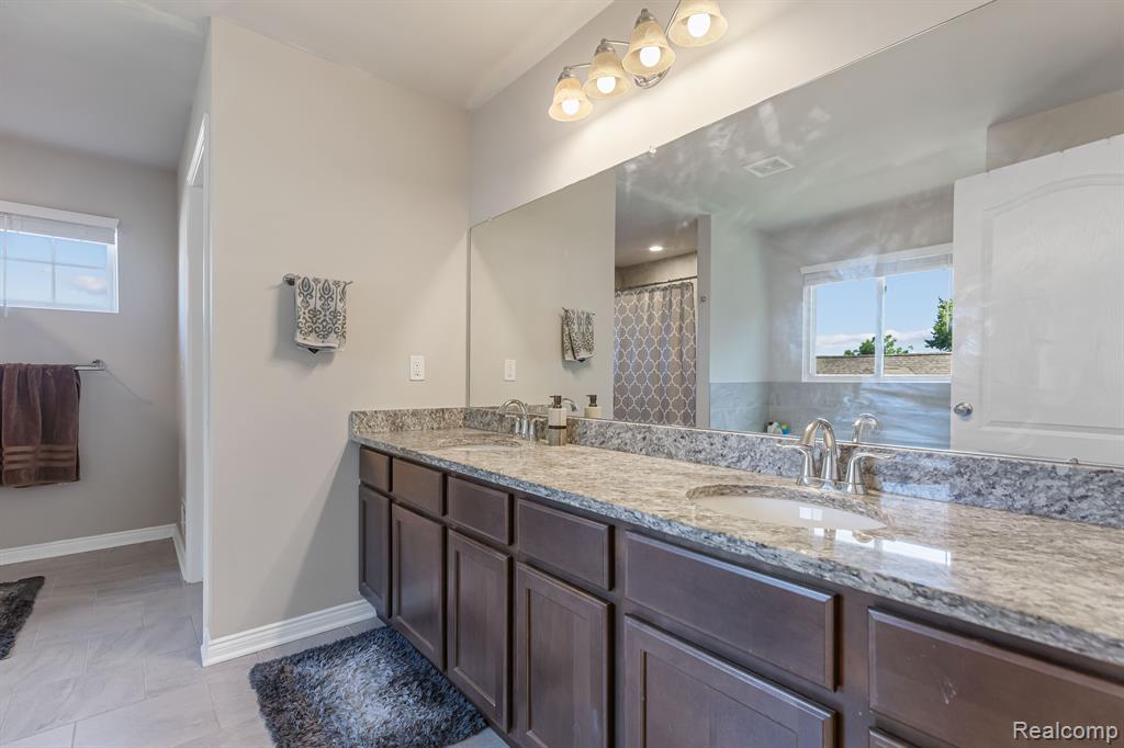 3384 Mildred Avenue Rochester Hills, MI 48309 - Photo 26 of 38