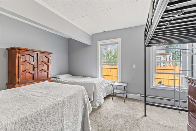 $480,000 | 15 West Street, Manchester, NH 03102