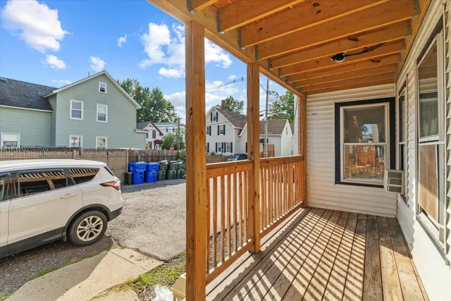 $480,000 | 15 West Street, Manchester, NH 03102