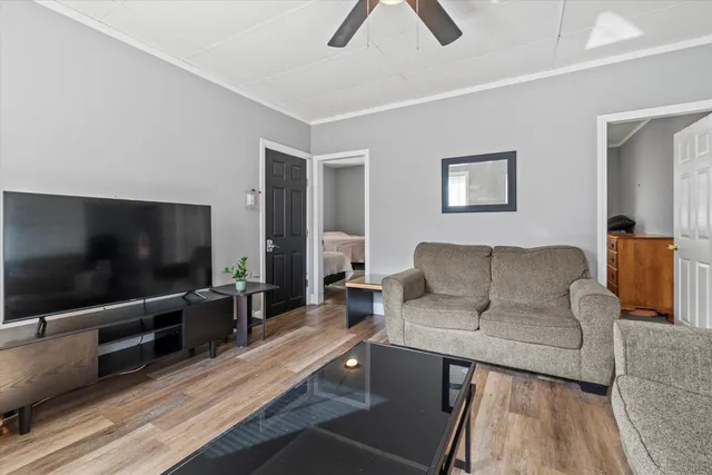 $480,000 | 15 West Street, Manchester, NH 03102