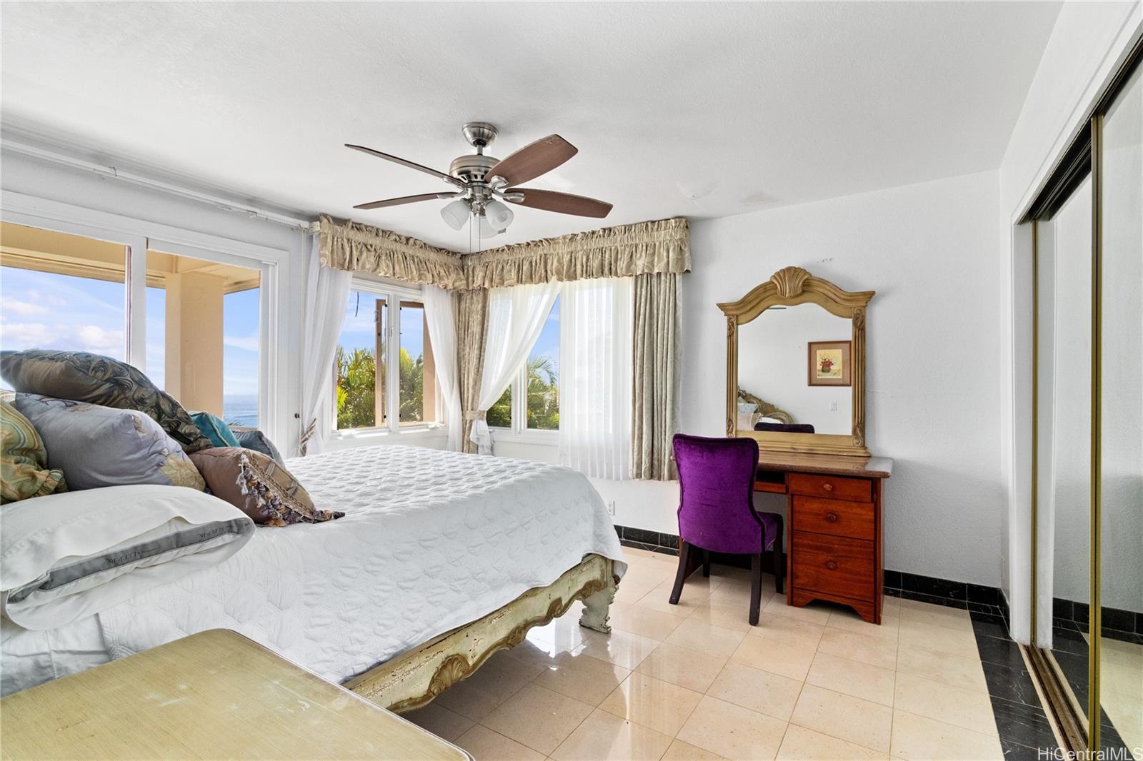 483 Maono Loop Honolulu, HI 96821 - Photo 15 of 25