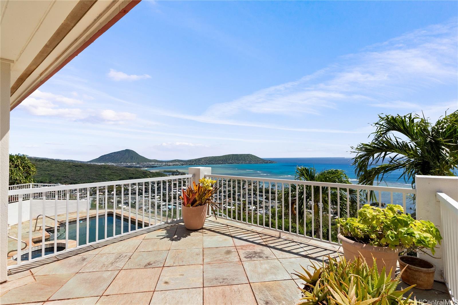 483 Maono Loop Honolulu, HI 96821 - Photo 19 of 25