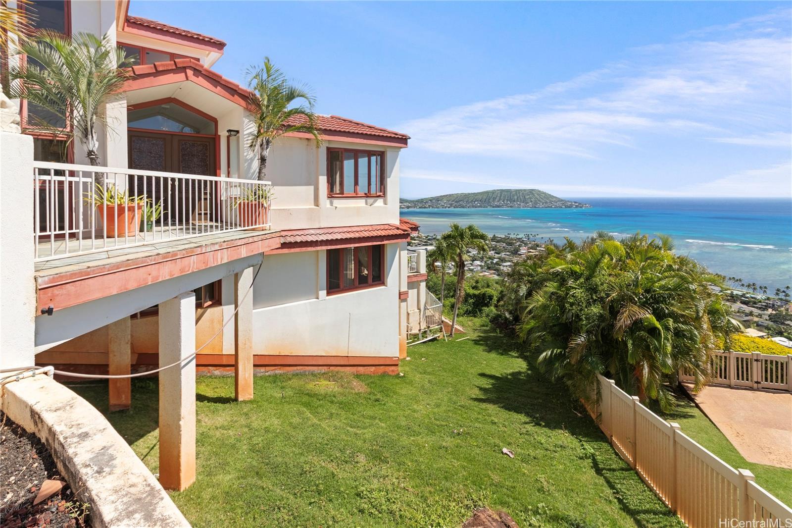 483 Maono Loop Honolulu, HI 96821 - Photo 22 of 25