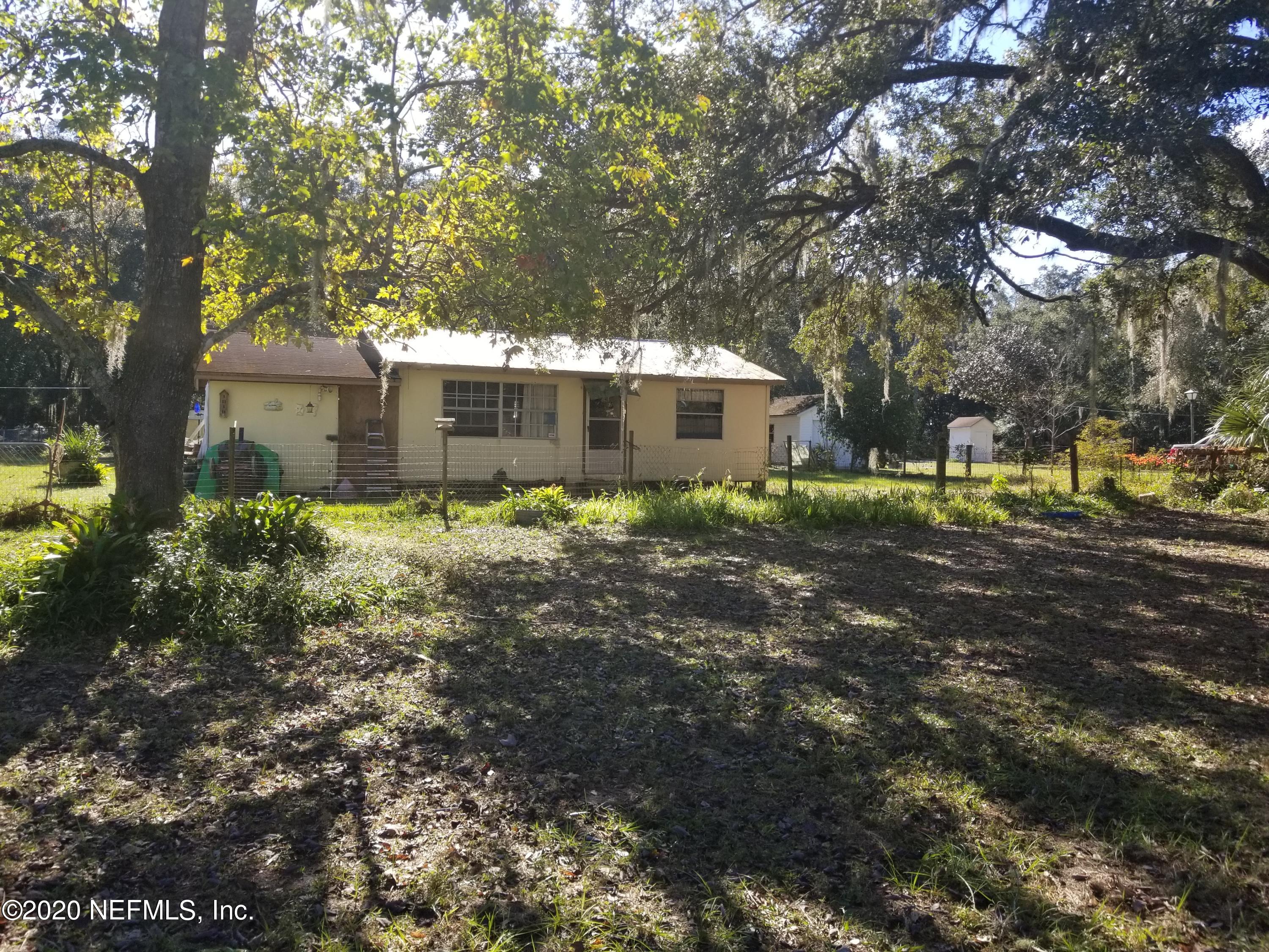 161 Cowpen Lake Point Road Hawthorne, FL 32640 - Photo 2 of 24 20201211_110700