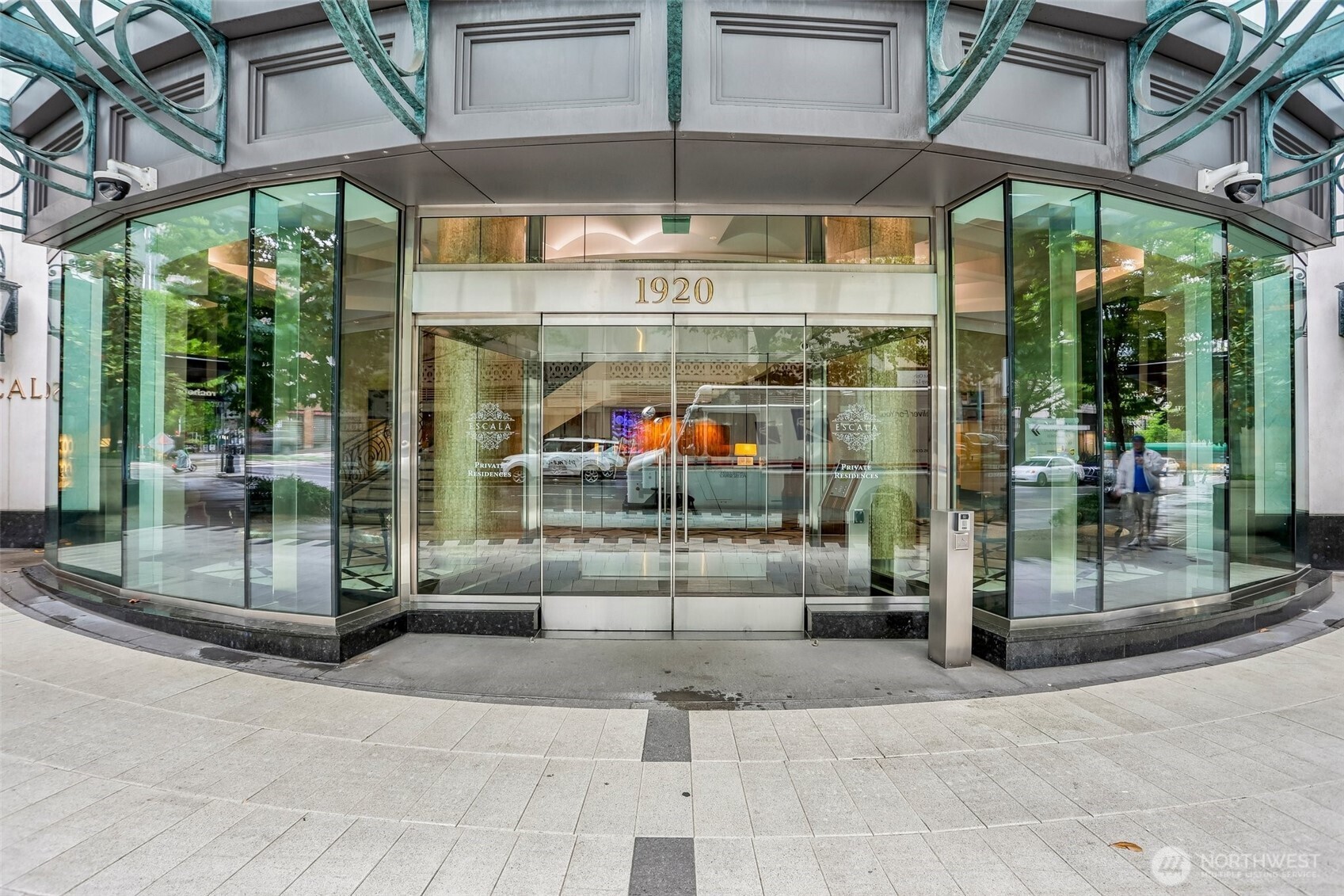 1920 4th Avenue, Unit 504 Seattle, WA 98101 - Photo 4 of 38