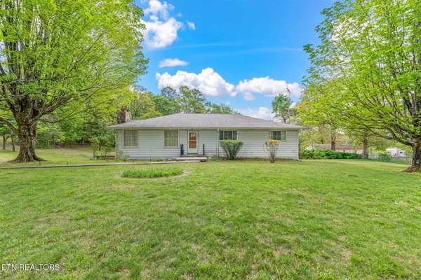 $285,000 | 126 Hicks Lane, Rockwood, TN 37854