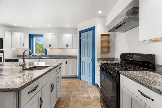 $599,000 | 563 Newbury Neck Road, Surry, ME 04684