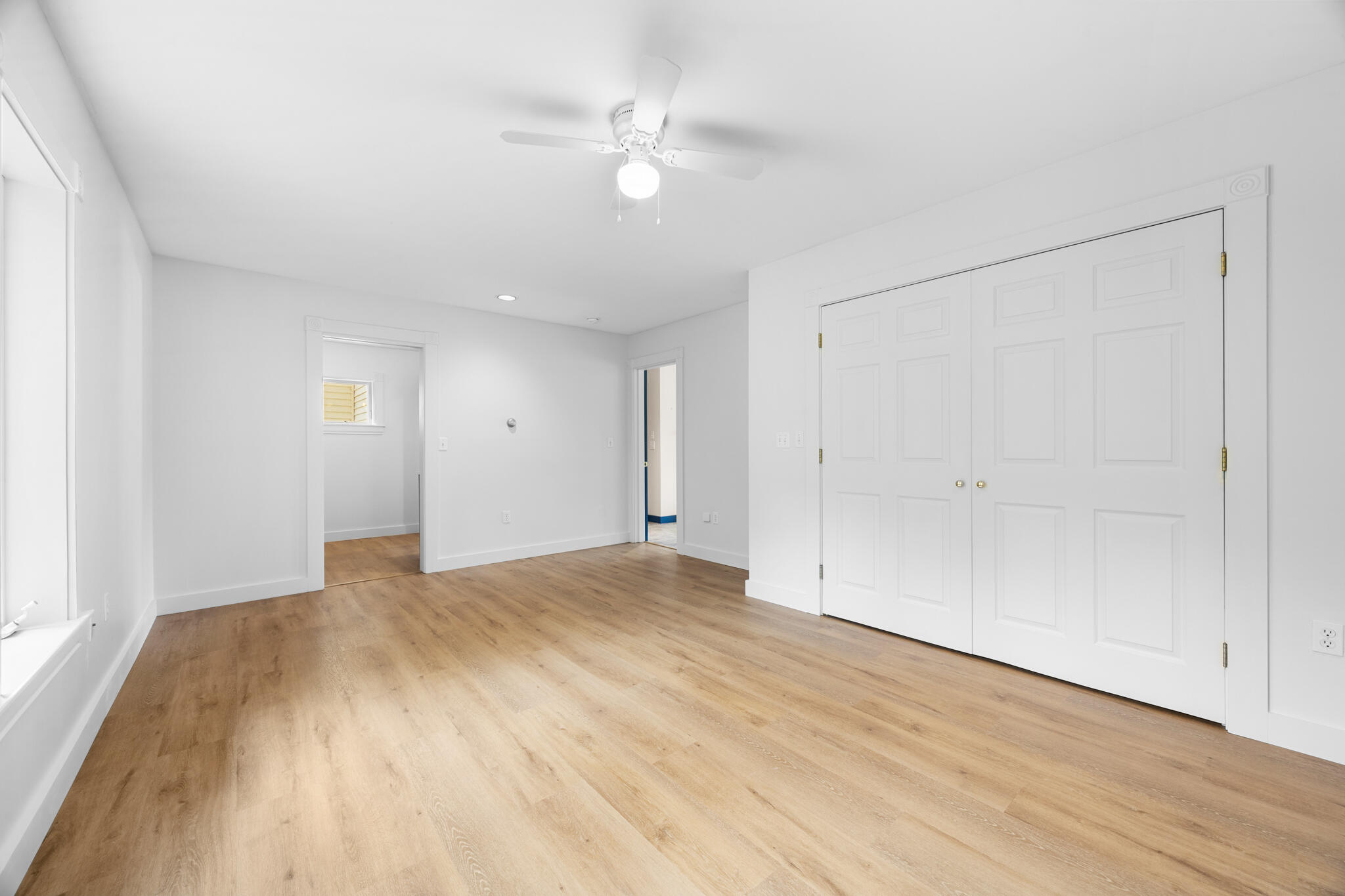 563 Newbury Neck Road Surry, ME 04684 - Photo 20 of 67 1st Floor Bedroom