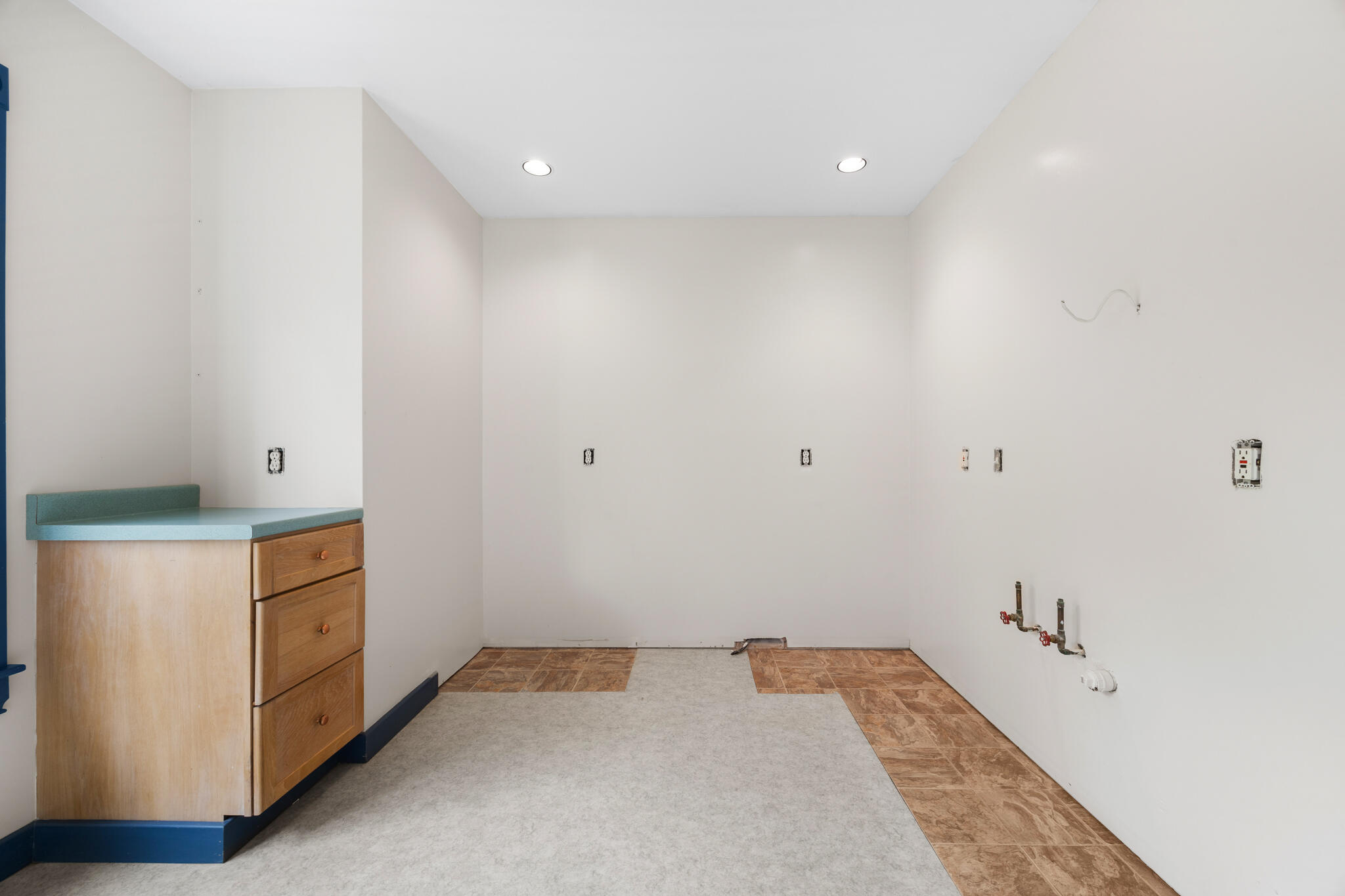 563 Newbury Neck Road Surry, ME 04684 - Photo 49 of 67 Other Room