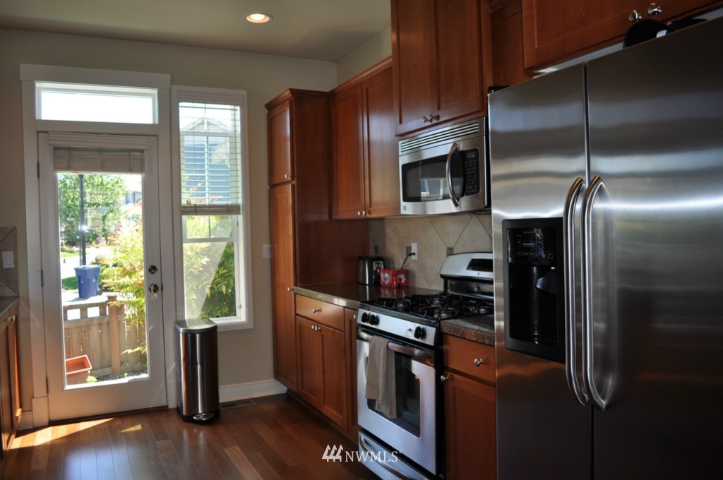 3531 183rd Place Southeast Bothell, WA 98012 - Photo 3 of 16