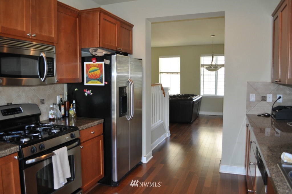3531 183rd Place Southeast Bothell, WA 98012 - Photo 4 of 16