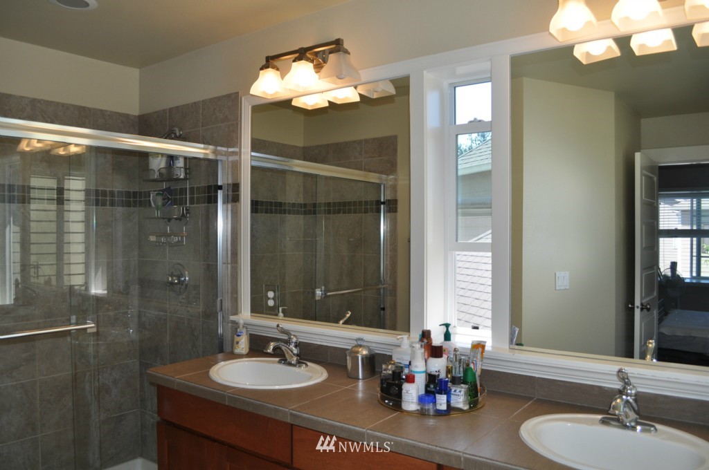 3531 183rd Place Southeast Bothell, WA 98012 - Photo 10 of 16