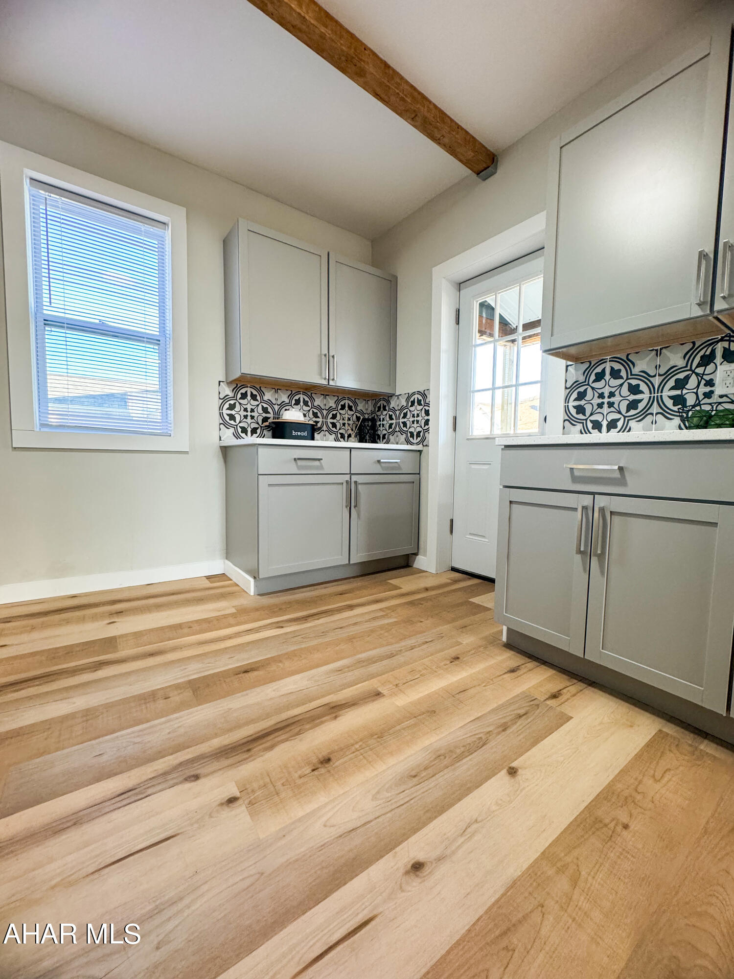 2054 Riddle Avenue Tyrone, PA 16686 - Photo 12 of 26