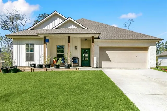 $256,500 | 31527 Meadowlark Lane, Denham Springs, LA 70726