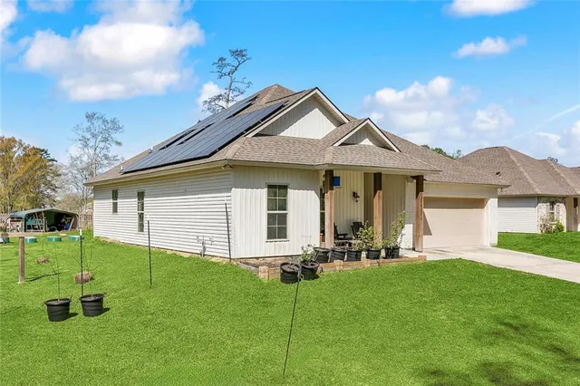 $256,500 | 31527 Meadowlark Lane, Denham Springs, LA 70726