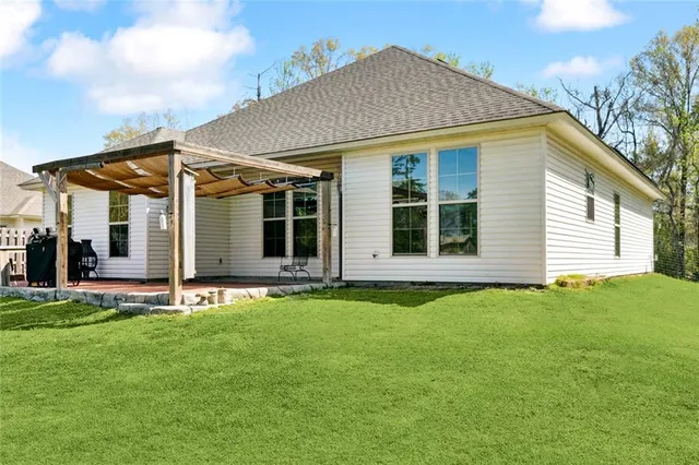 $256,500 | 31527 Meadowlark Lane, Denham Springs, LA 70726
